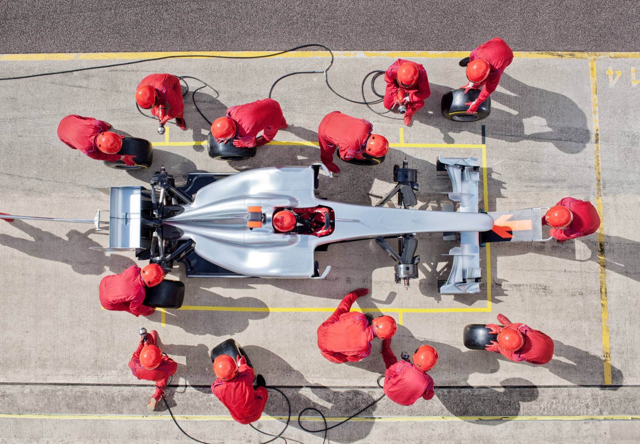 F1 pit crew